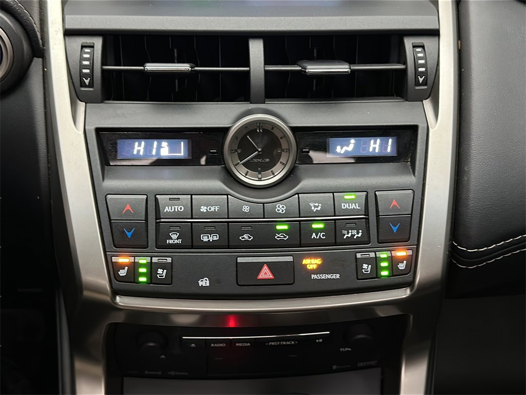 Used 2015 Lexus NX 300h AWD image 26