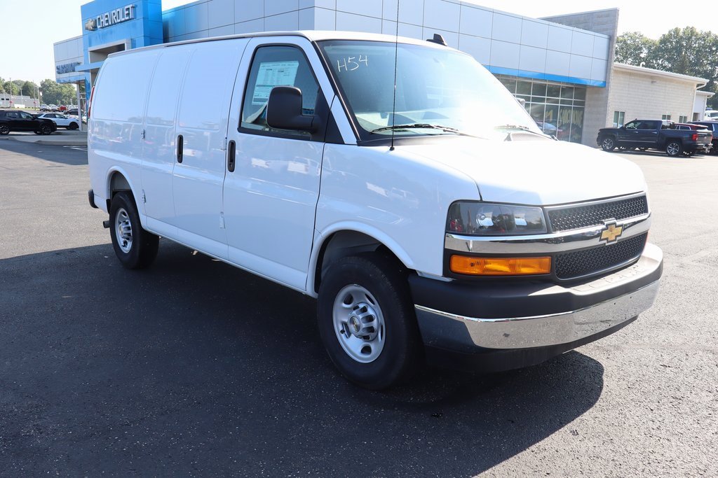 New 2025 Chevrolet Express 2500 w/ Driver Convenience Package image 2