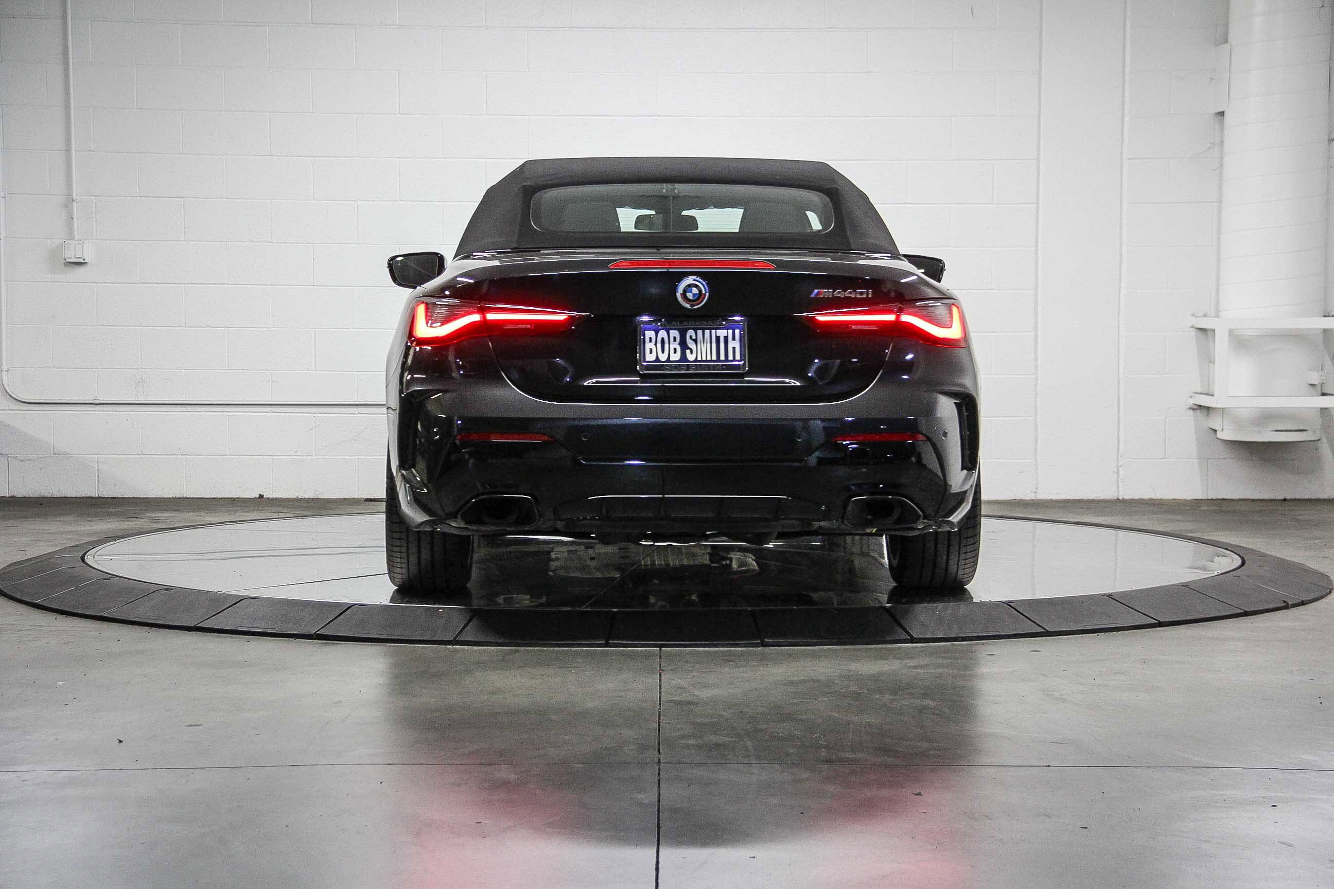 Certified 2023 BMW M440i Convertible w/ Premium Package image 5