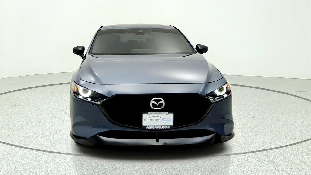 Used 2023 MAZDA MAZDA3 Hatchback w/Premium Plus Pkg AWD/4WD image 2