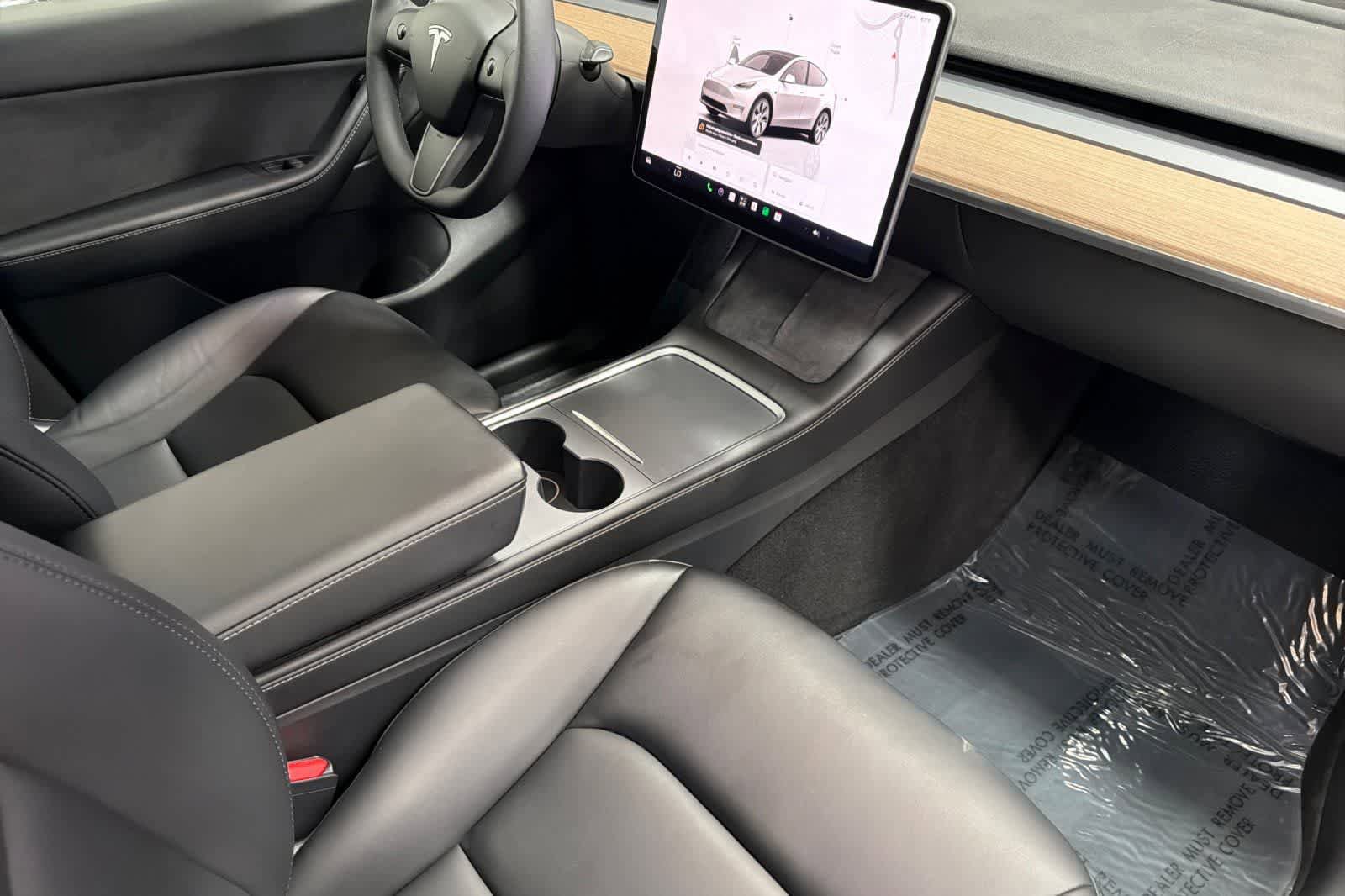 Used 2022 Tesla Model Y Long Range AWD/4WD image 16