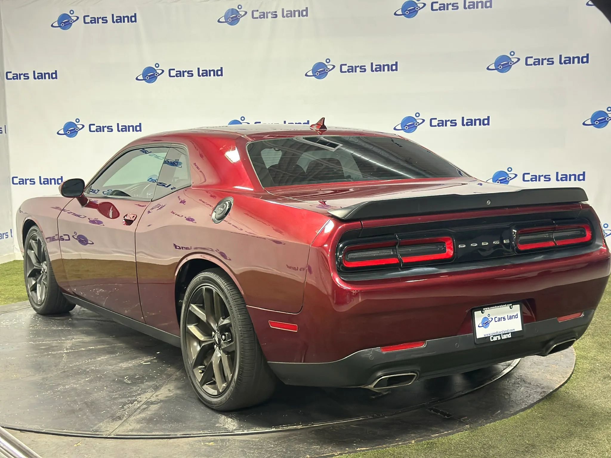 Used 2019 Dodge Challenger GT w/ Driver Convenience Group RWD image 5