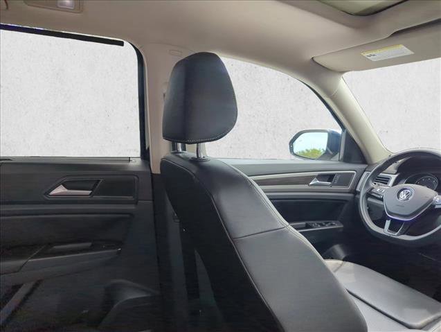 Used 2020 Volkswagen Atlas SE w/ Panoramic Sunroof Package FWD image 23