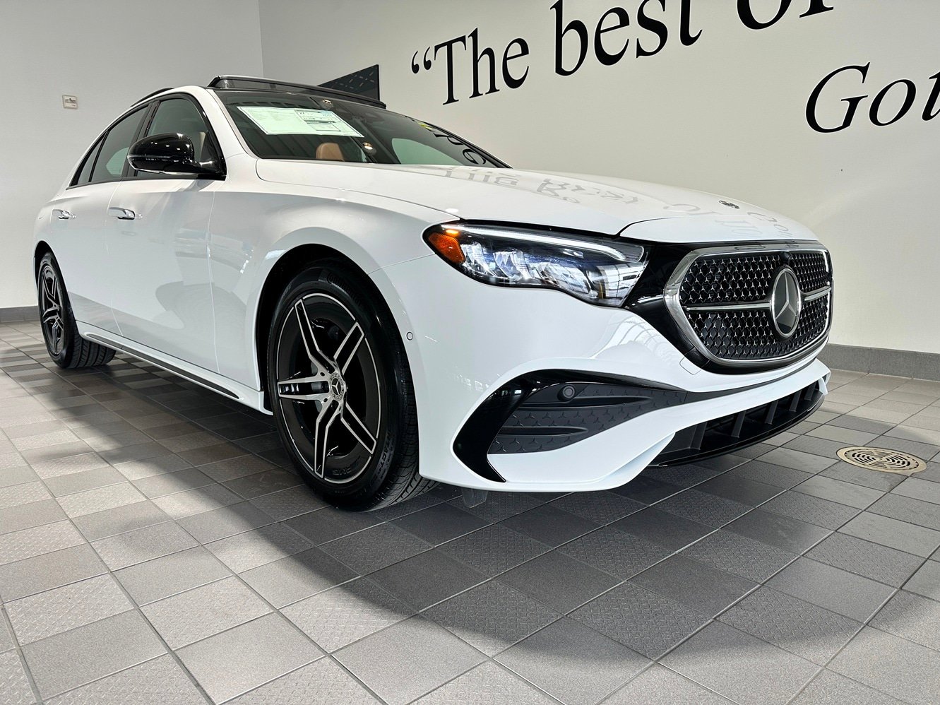 New 2026 Mercedes-Benz E 350 4MATIC Sedan video 1