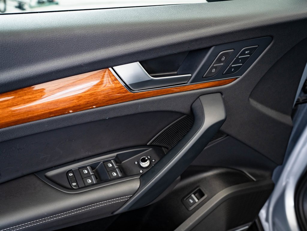 Used 2023 Audi Q5 2.0T Premium Plus w/ Premium Plus Package image 23