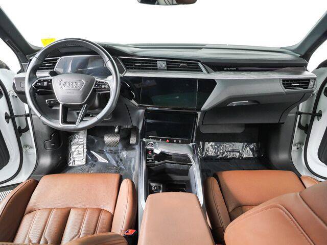 Used 2023 Audi e-tron Chronos w/ Chronos Package AWD/4WD image 22