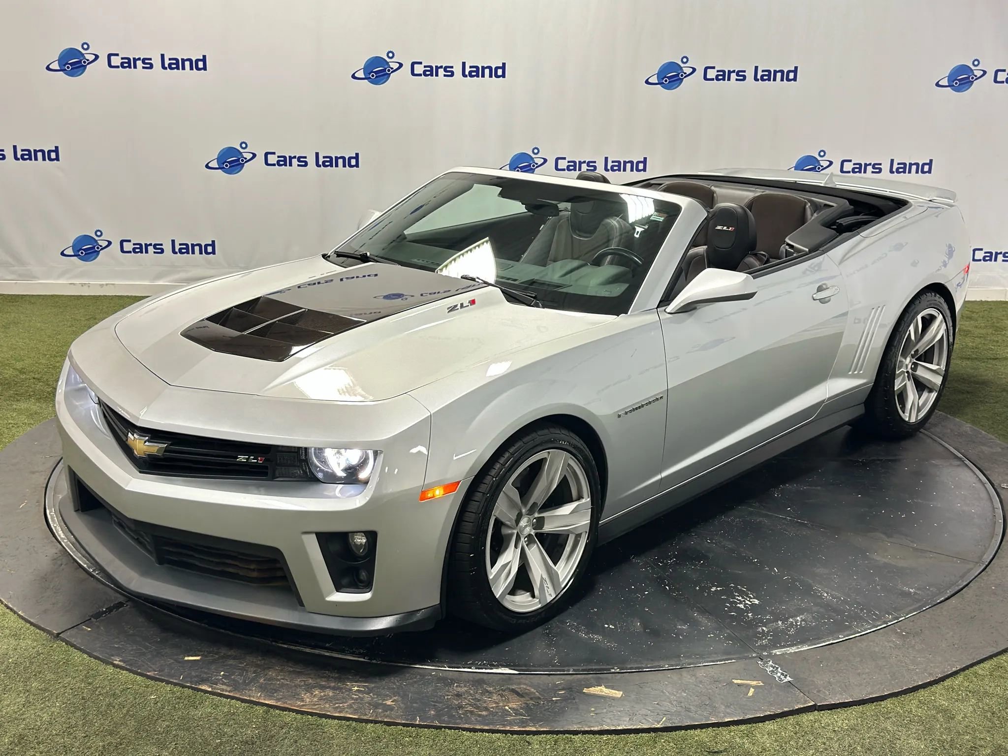 Used 2014 Chevrolet Camaro ZL1 RWD image 8