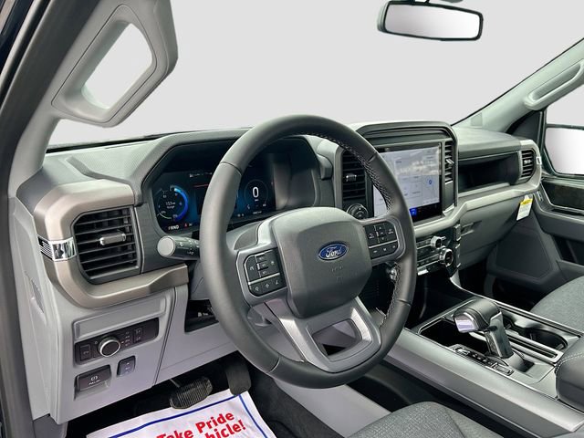 New 2025 Ford F150 Lightning XLT image 10