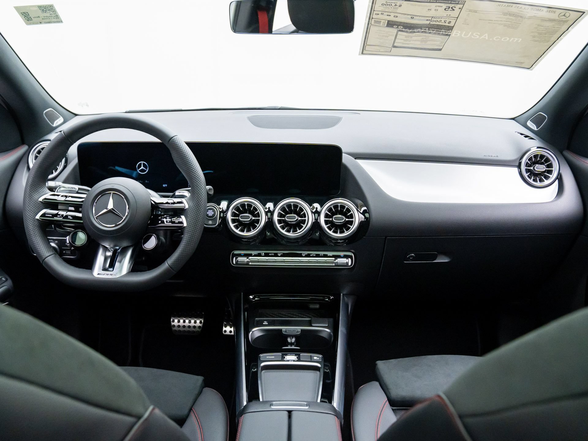 New 2026 Mercedes-Benz GLA 35 AMG 4MATIC image 10