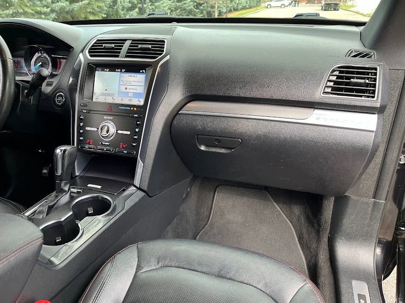 Used 2019 Ford Explorer Sport image 36