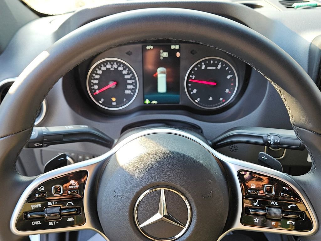 Used 2023 Mercedes-Benz Sprinter 3500 w/ Parking Package image 27