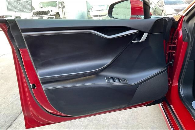 Used 2020 Tesla Model S Performance image 22