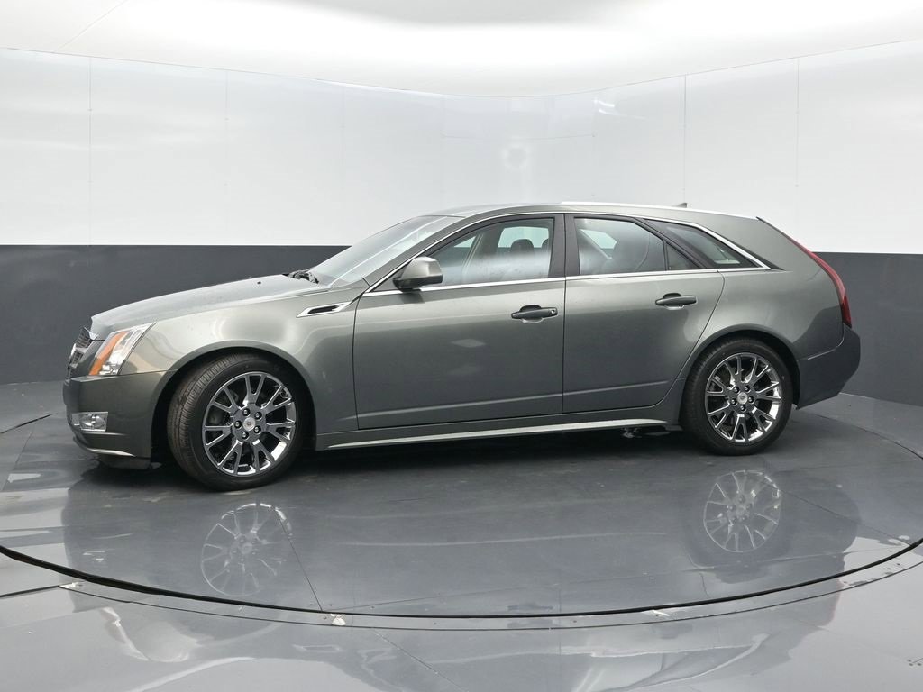 Used 2011 Cadillac CTS Premium image 4