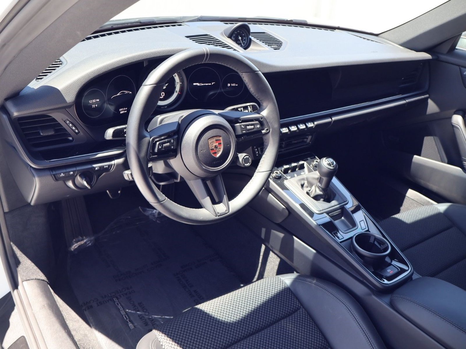 Certified 2024 Porsche 911 Carrera T RWD image 4