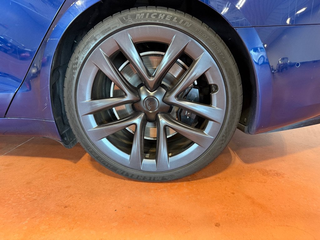 Used 2021 Tesla Model S Long Range AWD/4WD image 17