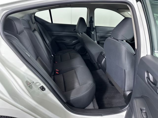 Used 2025 Nissan Altima 2.5 S image 27
