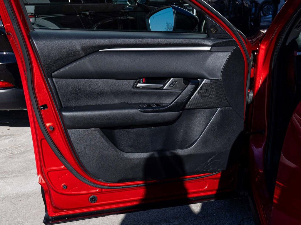 Used 2024 MAZDA CX-50 AWD 2.5 S w/ Weather Package image 11