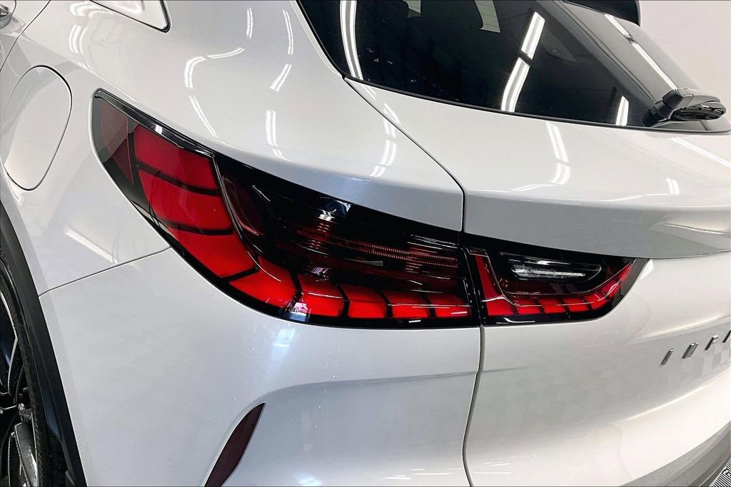 Used 2023 INFINITI QX55 Essential image 27