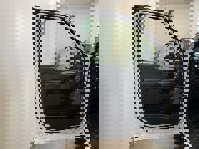 New 2026 Ford F350 Lariat w/ Lariat Ultimate Package image 16