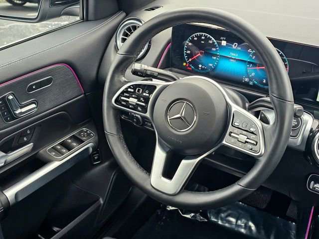 Certified 2023 Mercedes-Benz GLB 250 4MATIC image 30