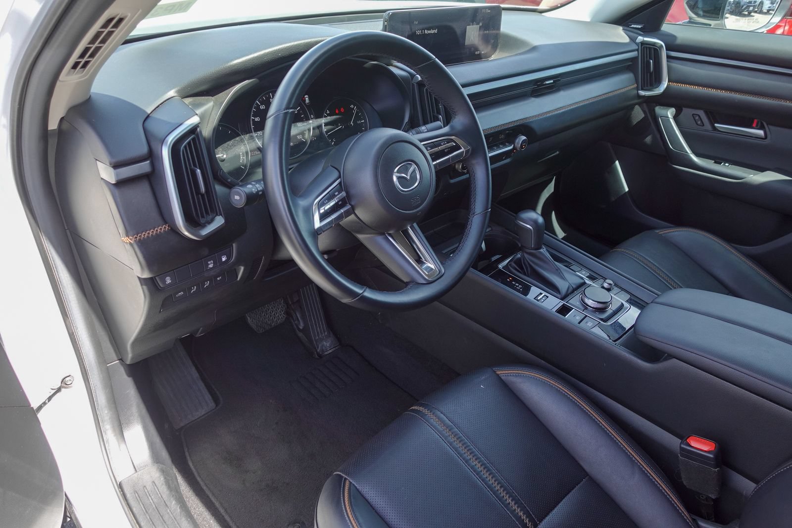 Used 2025 MAZDA CX-50 AWD 2.5 Hybrid w/ Premium Pkg image 11