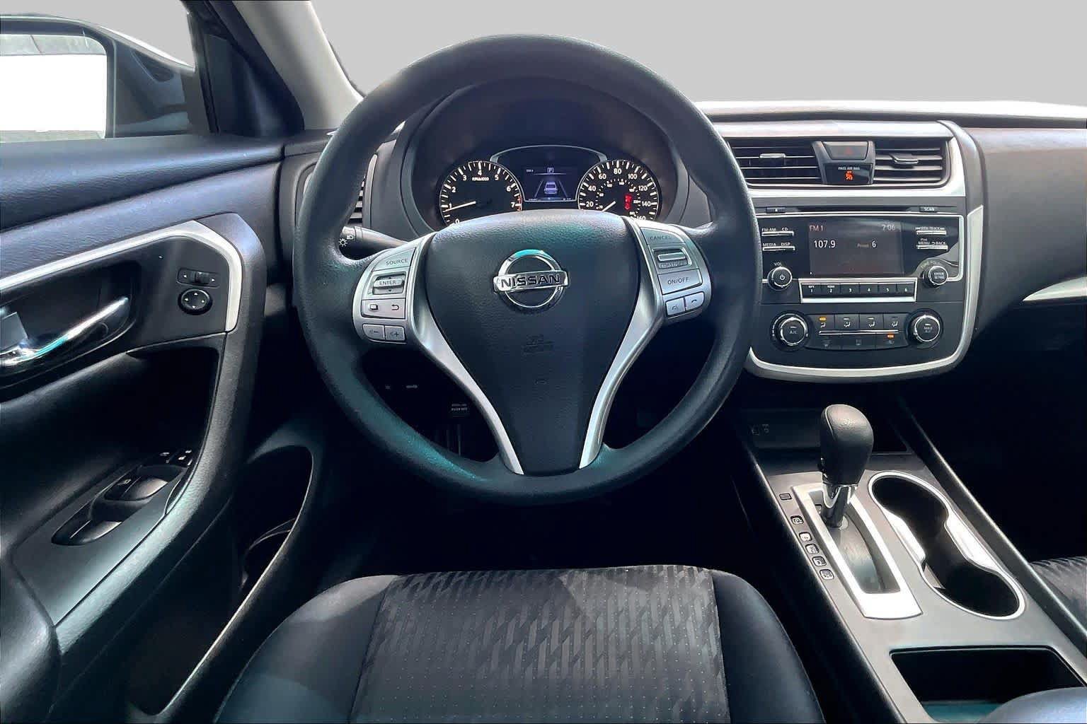 Used 2018 Nissan Altima 2.5 S w/ S Convenience Package FWD image 6