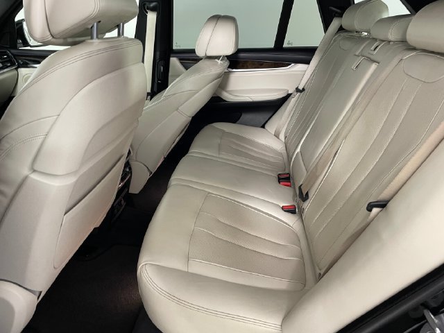 Used 2017 BMW X5 xDrive40e AWD/4WD image 17