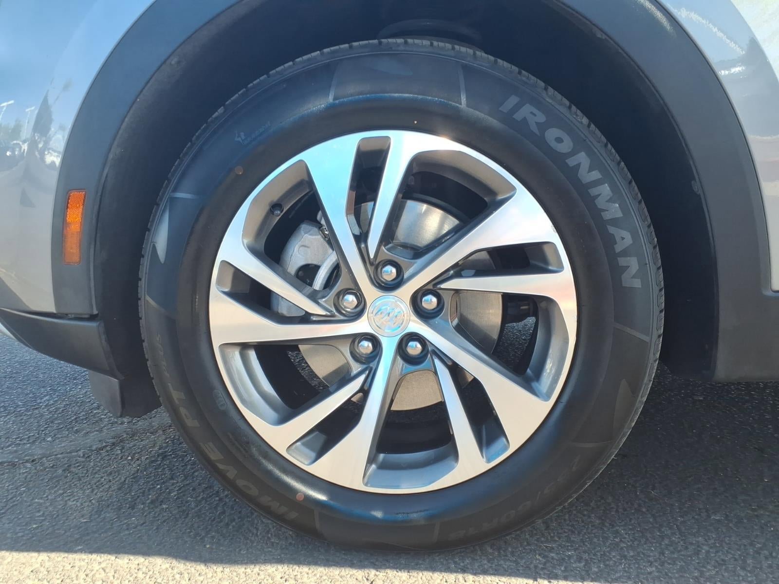 Used 2021 Buick Envision Essence w/ Technology Package I image 9
