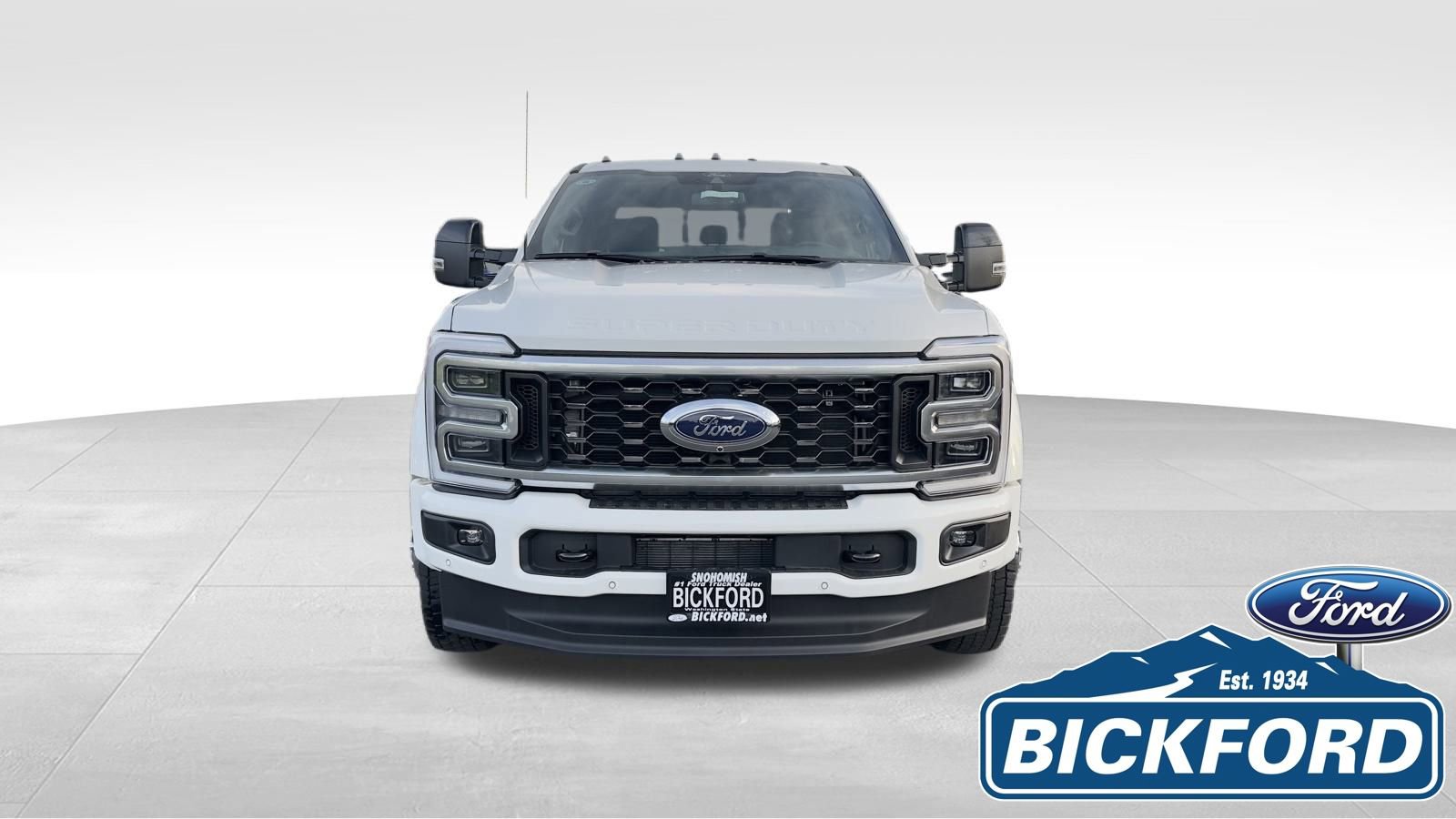 New 2026 Ford F450 Platinum image 2