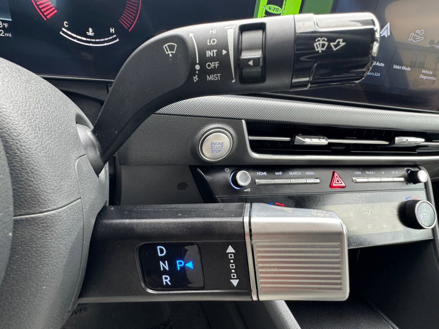 Used 2025 Hyundai Sonata SEL FWD image 18