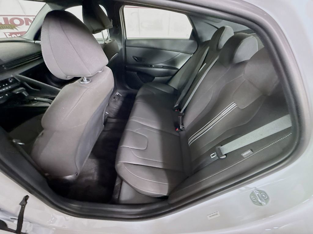Certified 2025 Hyundai Elantra Sport w/ Cargo Package FWD image 25