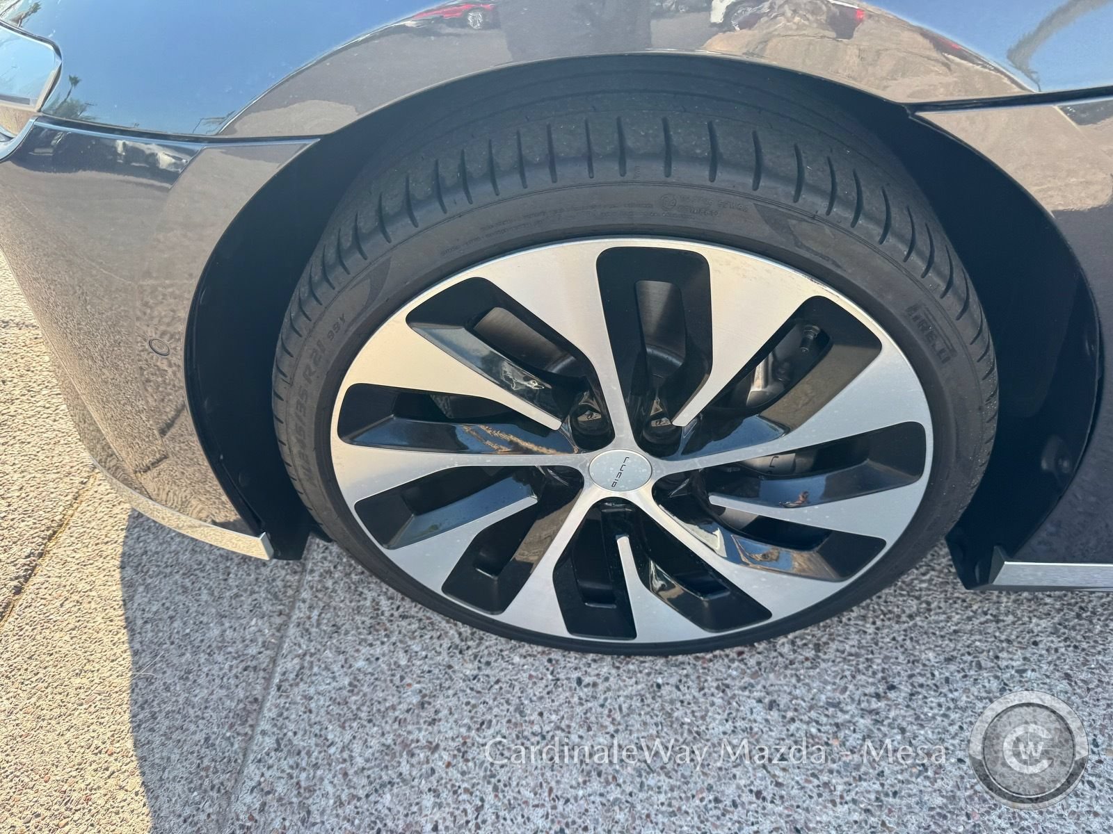 Used 2024 Lucid Air Touring AWD/4WD image 10