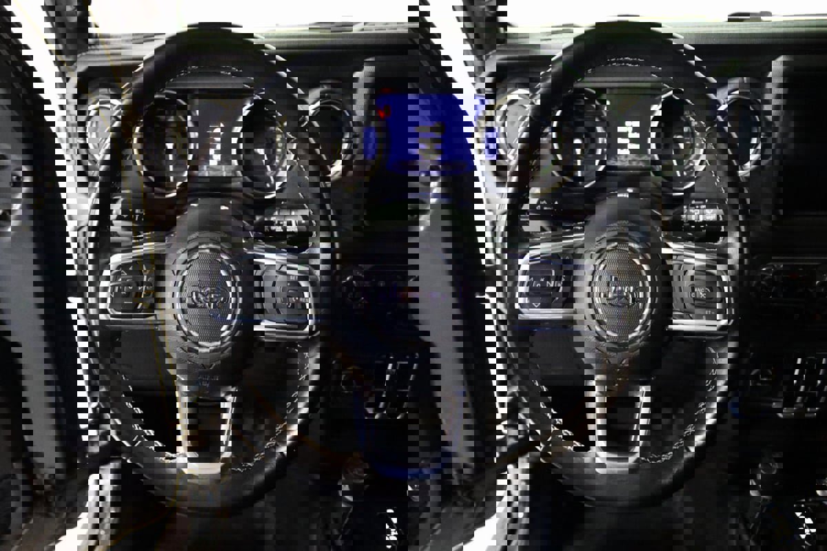 Used 2022 Jeep Wrangler Unlimited Sahara w/ Cold Weather Group image 49