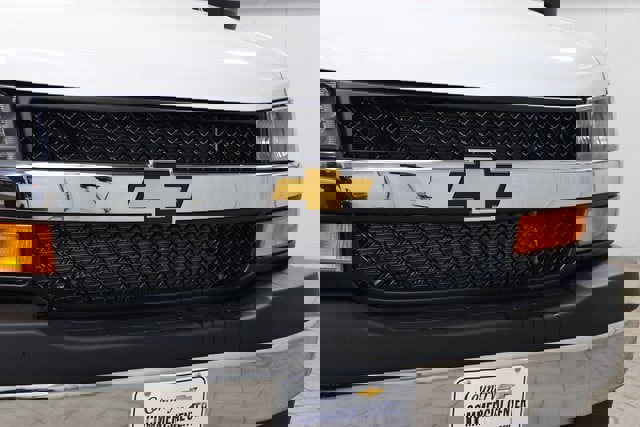 New 2026 Chevrolet Express 3500 w/ Power Convenience Package image 5