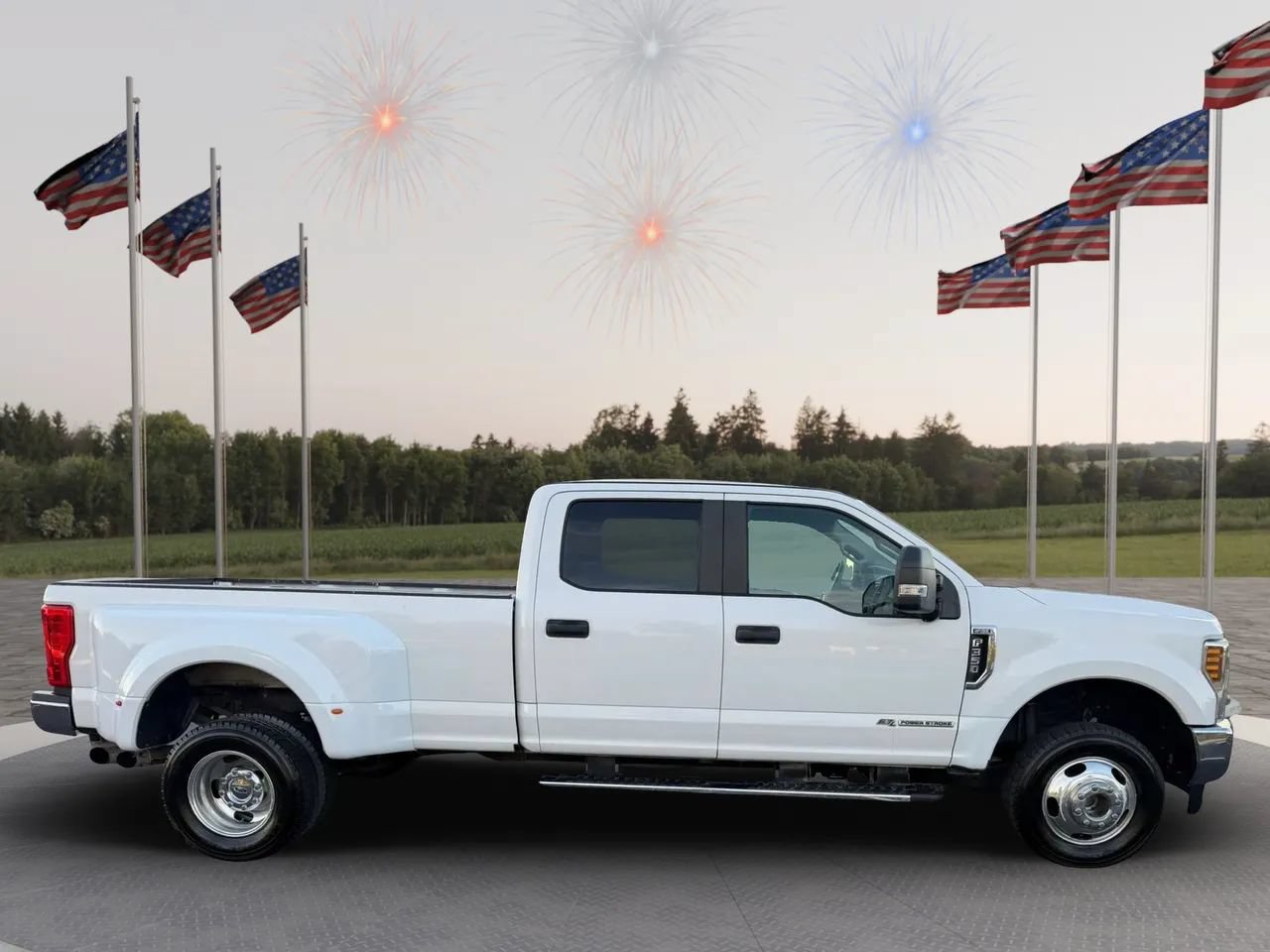 Used 2019 Ford F350 XL w/ STX Appearance Package AWD/4WD image 2