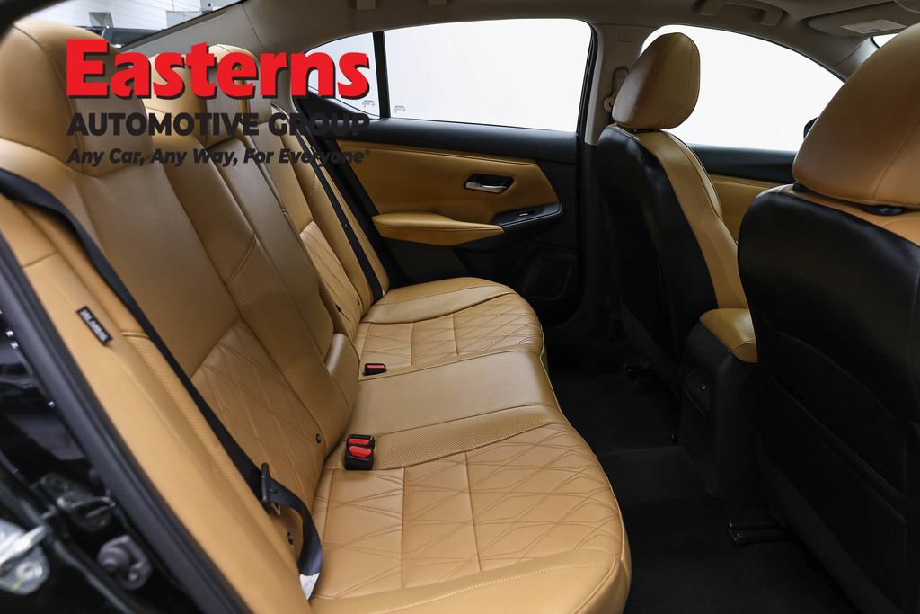 Used 2023 Nissan Sentra SV w/ SV Premium Package FWD image 23