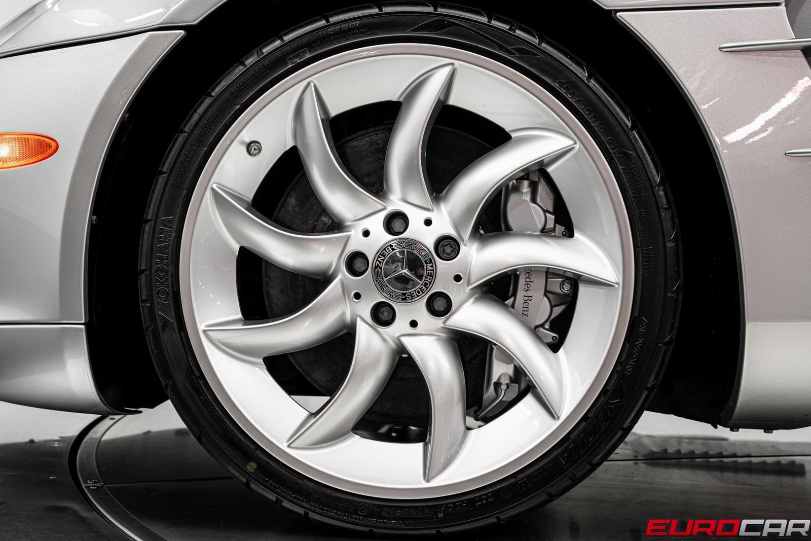 Used 2005 Mercedes-Benz SLR image 22