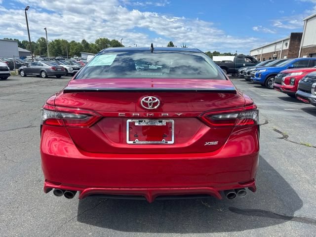 Used 2023 Toyota Camry XSE FWD image 5