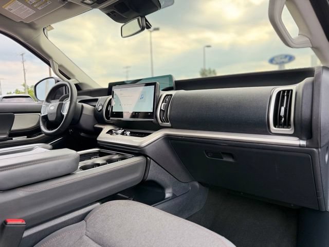 Certified 2025 Ford Expedition Max Active AWD/4WD image 20