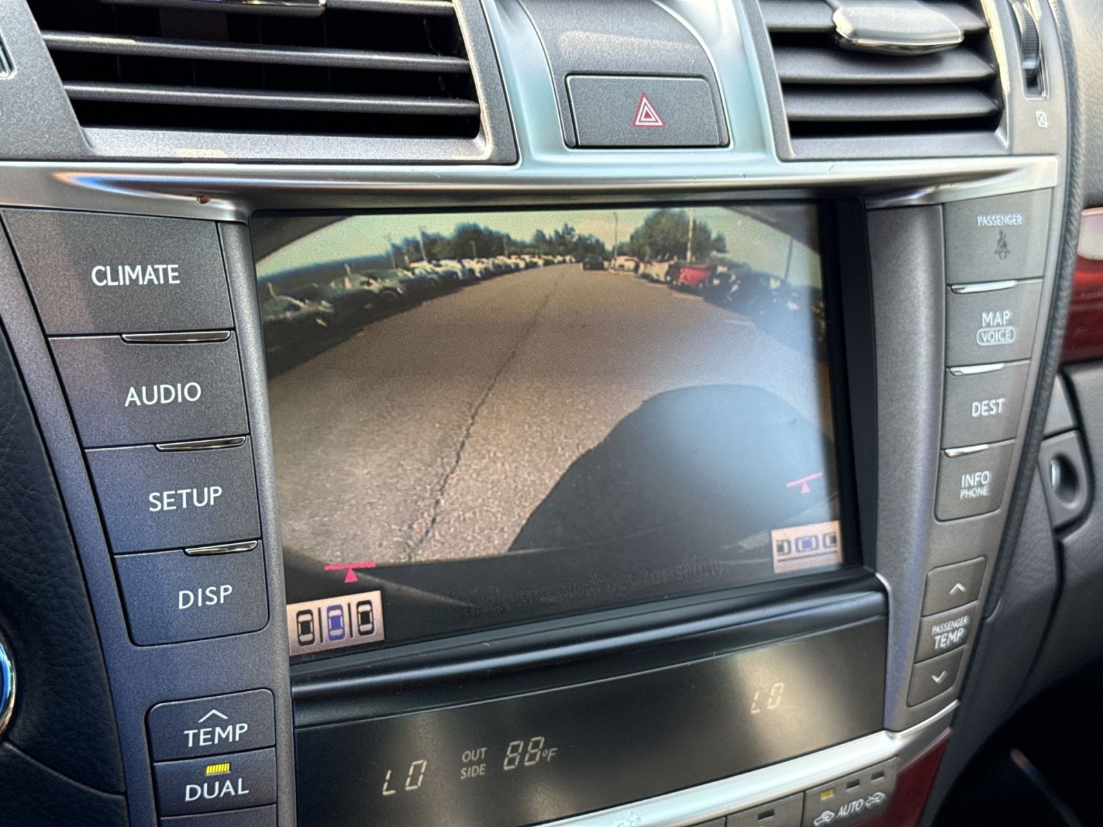 Used 2011 Lexus LS 460 w/ Luxury Value Edition RWD image 19