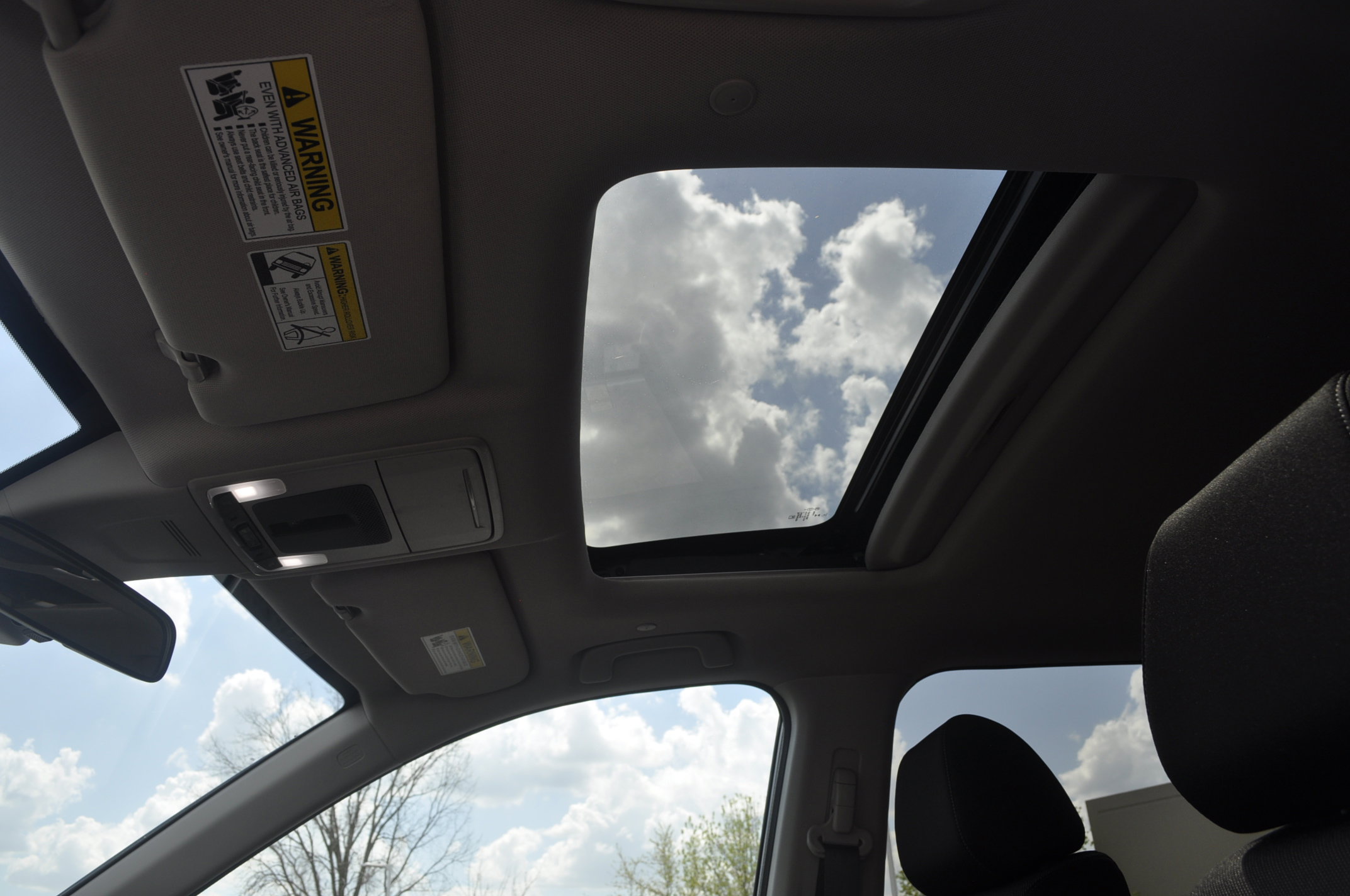 Used 2025 Honda CR-V EX image 18