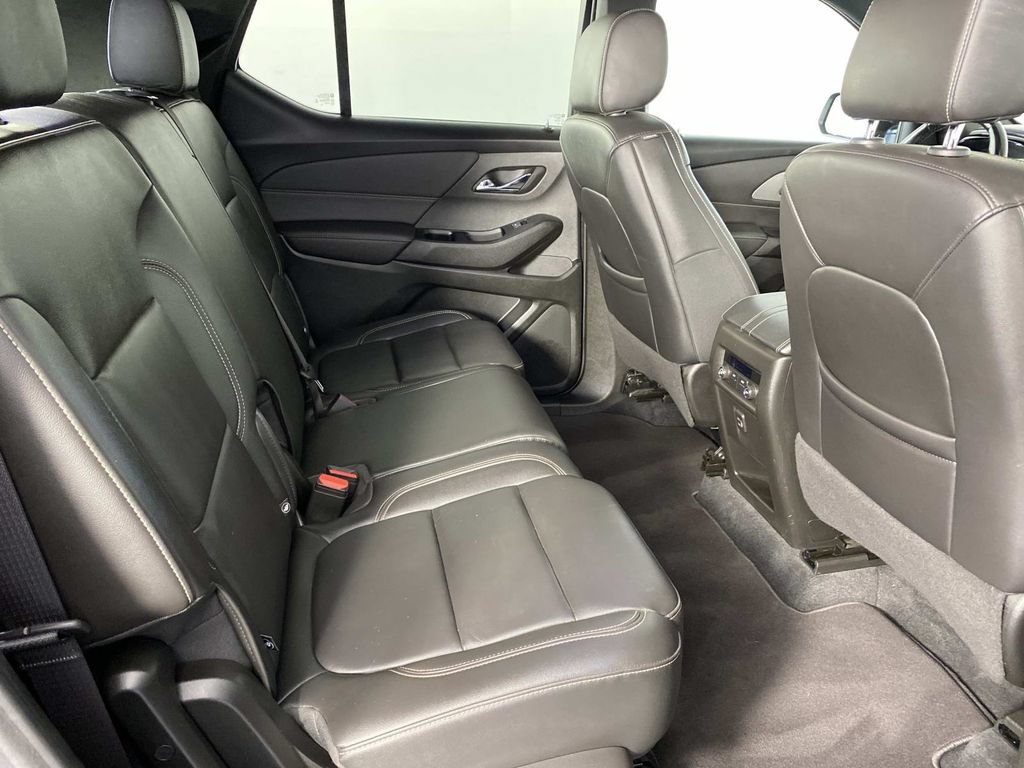 Used 2023 Chevrolet Traverse LT w/ LPO, Floor Liner Package AWD/4WD image 12