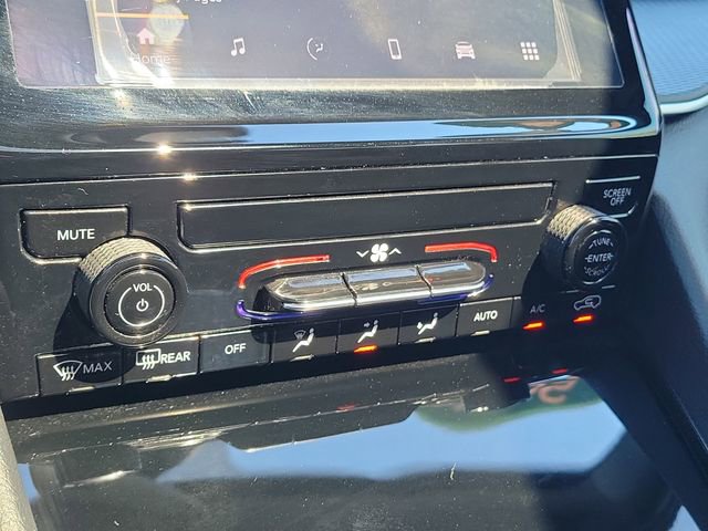 Used 2024 Jeep Grand Cherokee L Laredo w/ Trailer Tow Package image 34