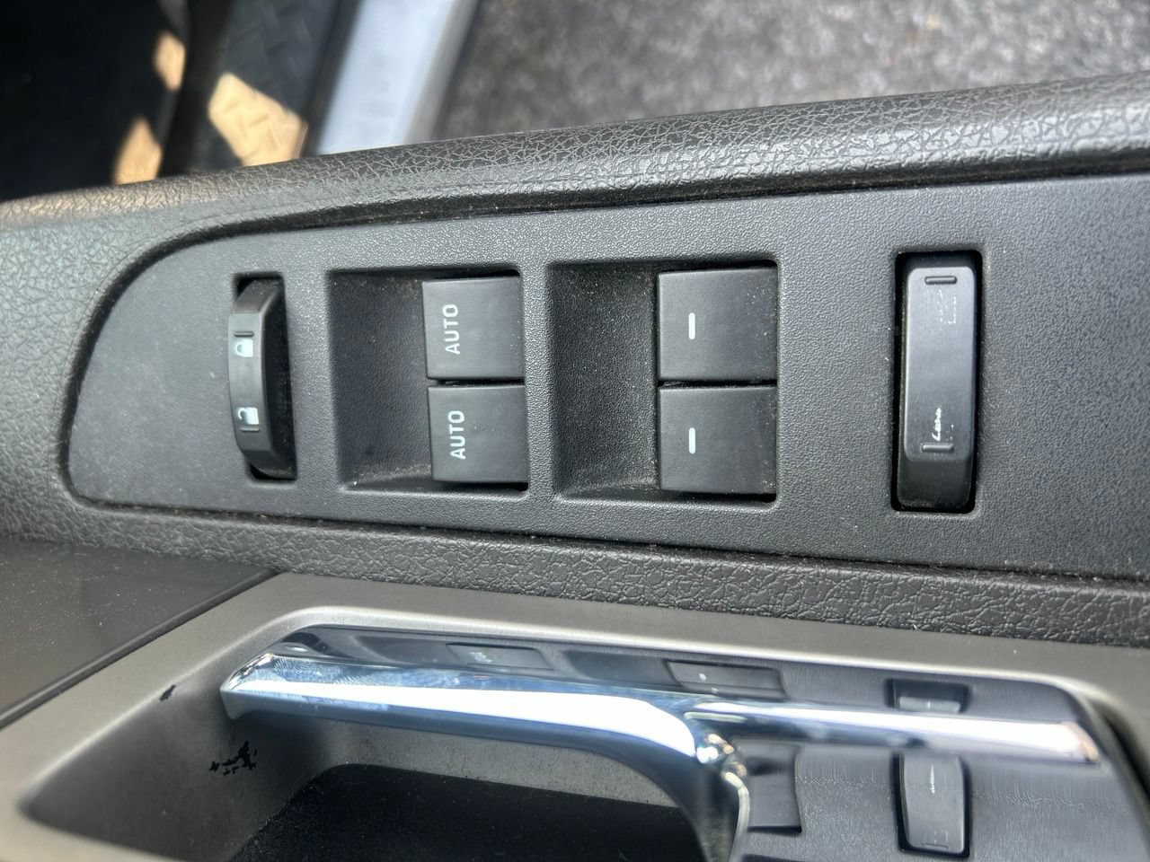 Used 2012 Ford F150 Raptor w/ Raptor Luxury Pkg AWD/4WD image 18