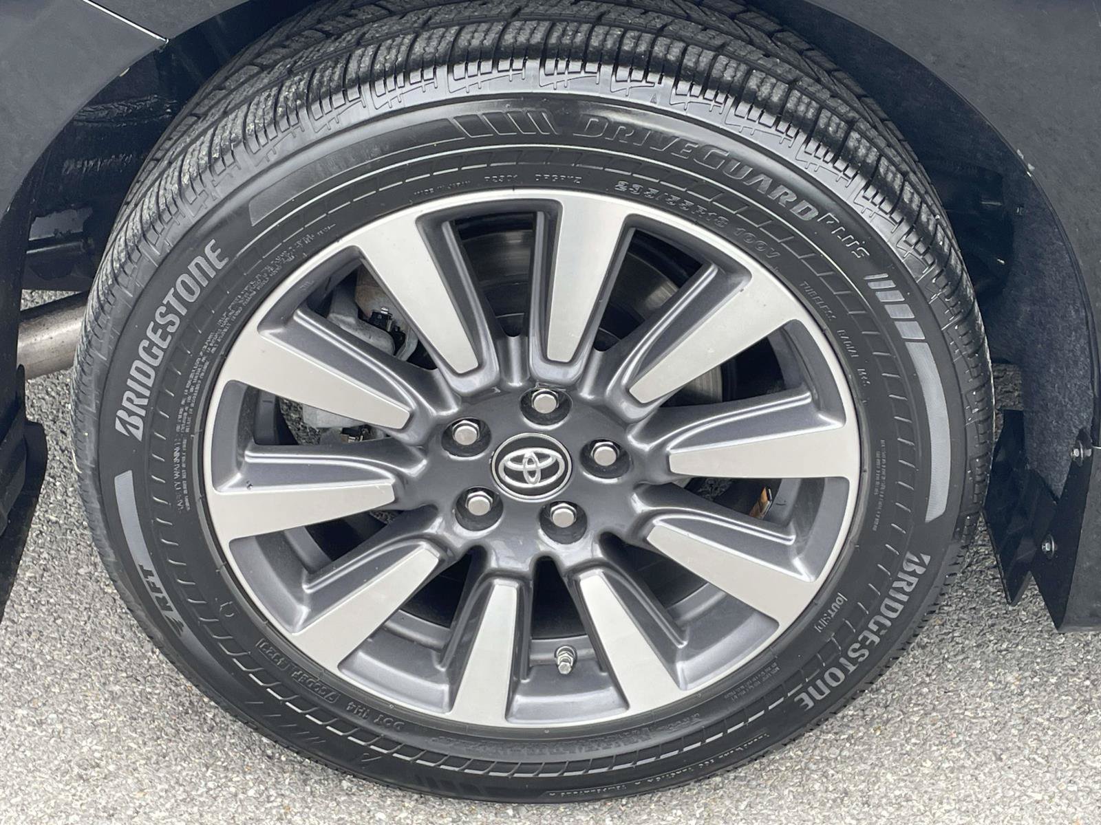 Used 2018 Toyota Sienna XLE w/ XLE Navigation Package AWD/4WD image 11