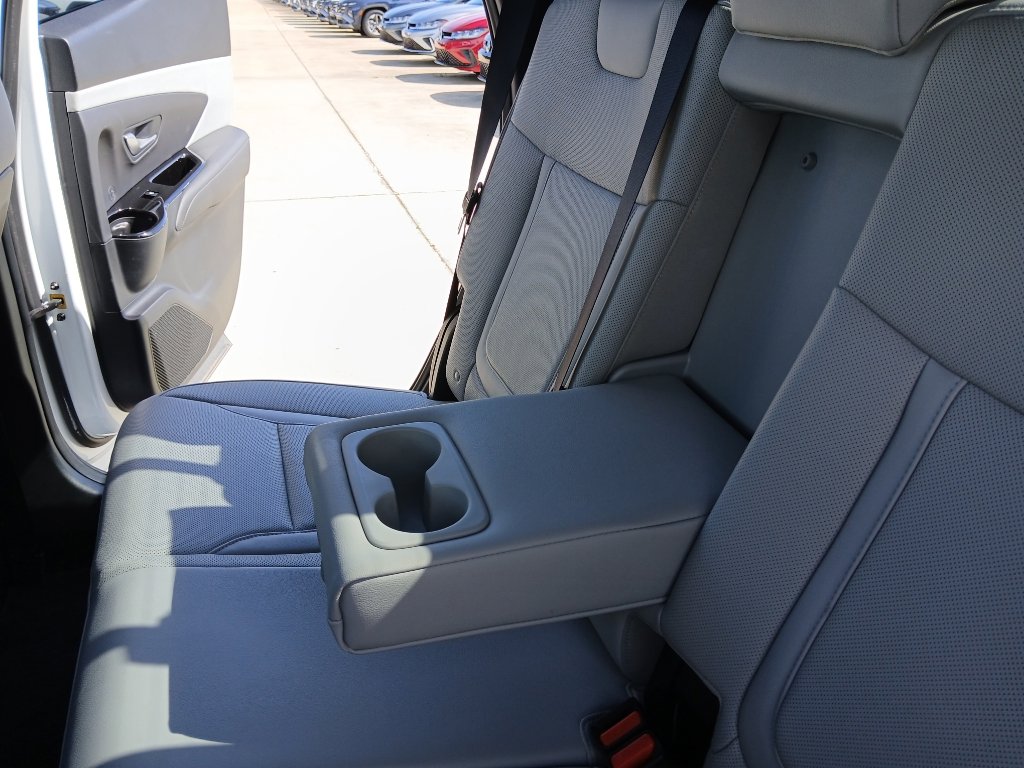 Used 2025 Hyundai Santa Cruz Limited AWD/4WD image 20