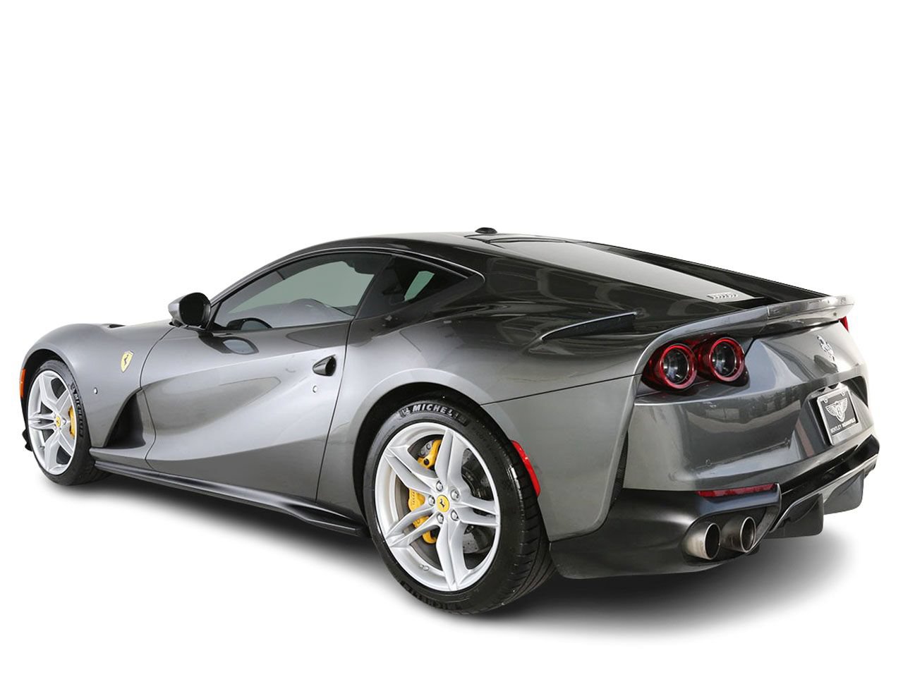 Used 2020 Ferrari 812 Superfast RWD image 12