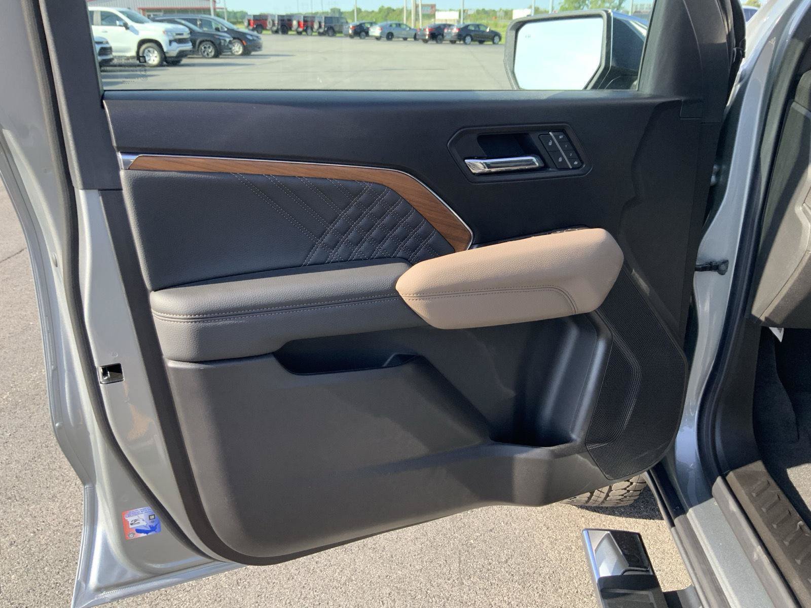 New 2026 GMC Canyon Denali AWD/4WD image 22
