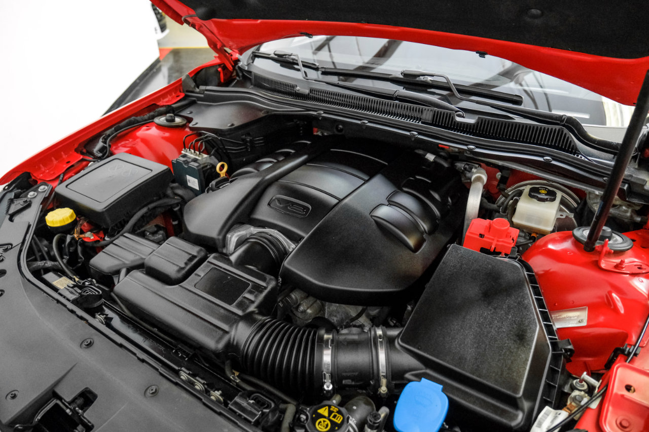 Used 2015 Chevrolet SS image 50