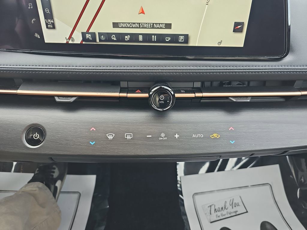 Used 2023 Nissan Ariya FWD image 27